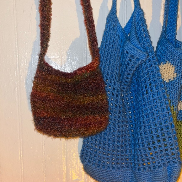 handmade multicolor fuzzy crochet bag - Picture 3 of 5